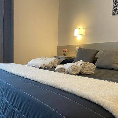 מילאנו מריטימה Hotel Augustus מראה חיצוני תמונה