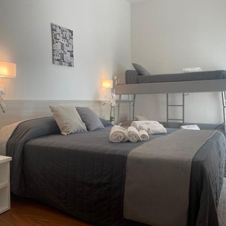 מילאנו מריטימה Hotel Augustus מראה חיצוני תמונה