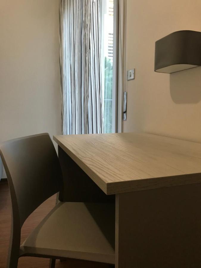 מילאנו מריטימה Hotel Augustus מראה חיצוני תמונה